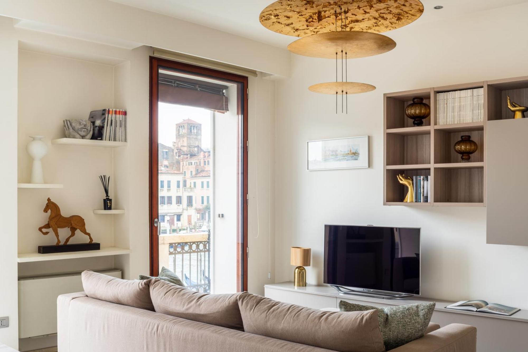 Grand Canal Luxury Apartment With Terrace R&R เวนิส ภายนอก รูปภาพ