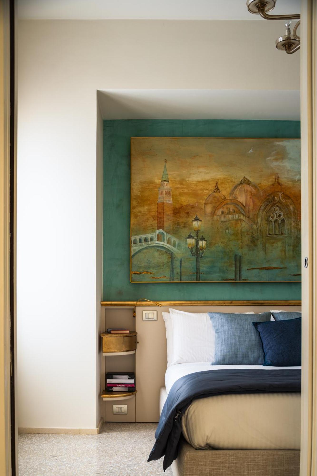Grand Canal Luxury Apartment With Terrace R&R เวนิส ภายนอก รูปภาพ